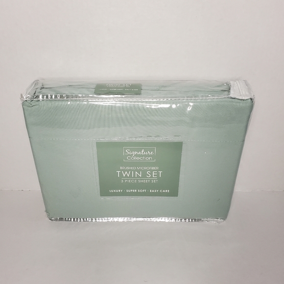 🆕️Microfibre 3 Pc. Sheet Set, Twin, Light Green/Aqua. - Picture 4 of 4
